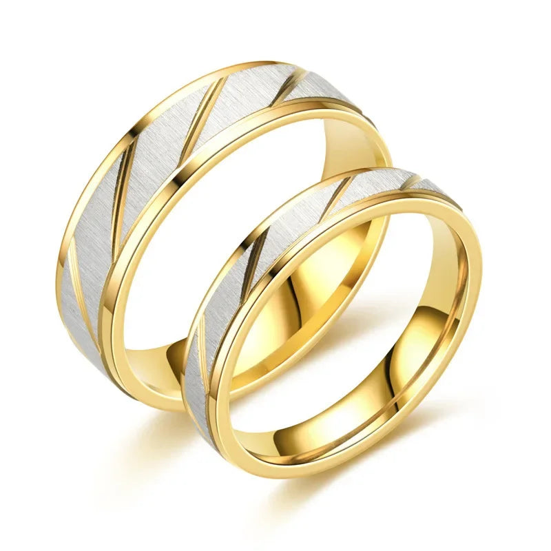 Gold Wave Pattern Couple Ring